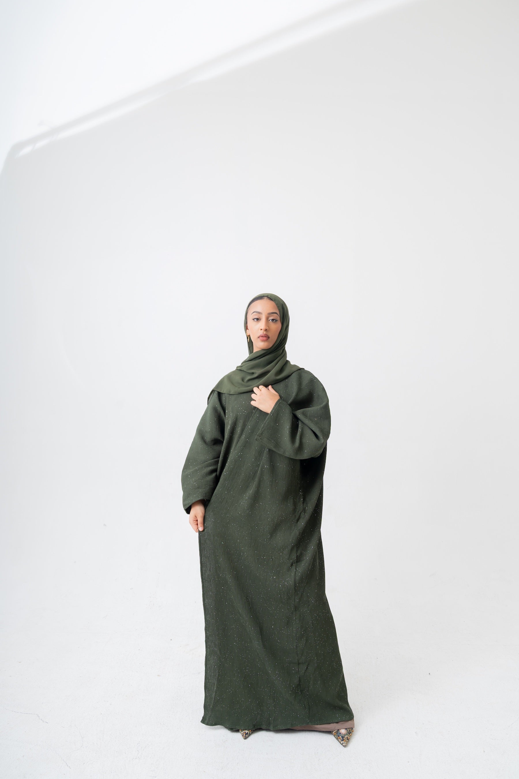 Shimmer Crinkle Open Abaya Set- Green