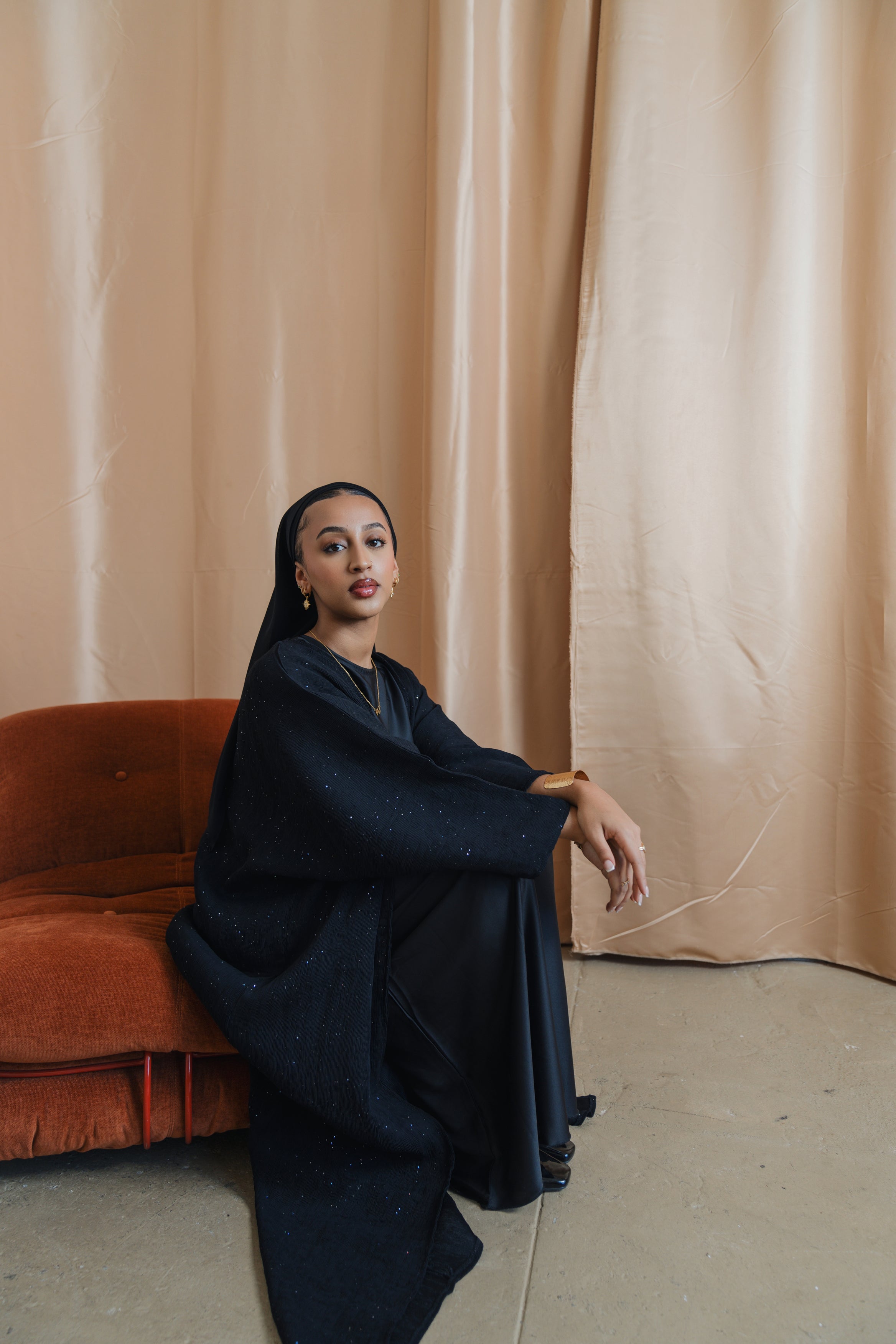 Shimmer Crinkle Open Abaya Set- Black