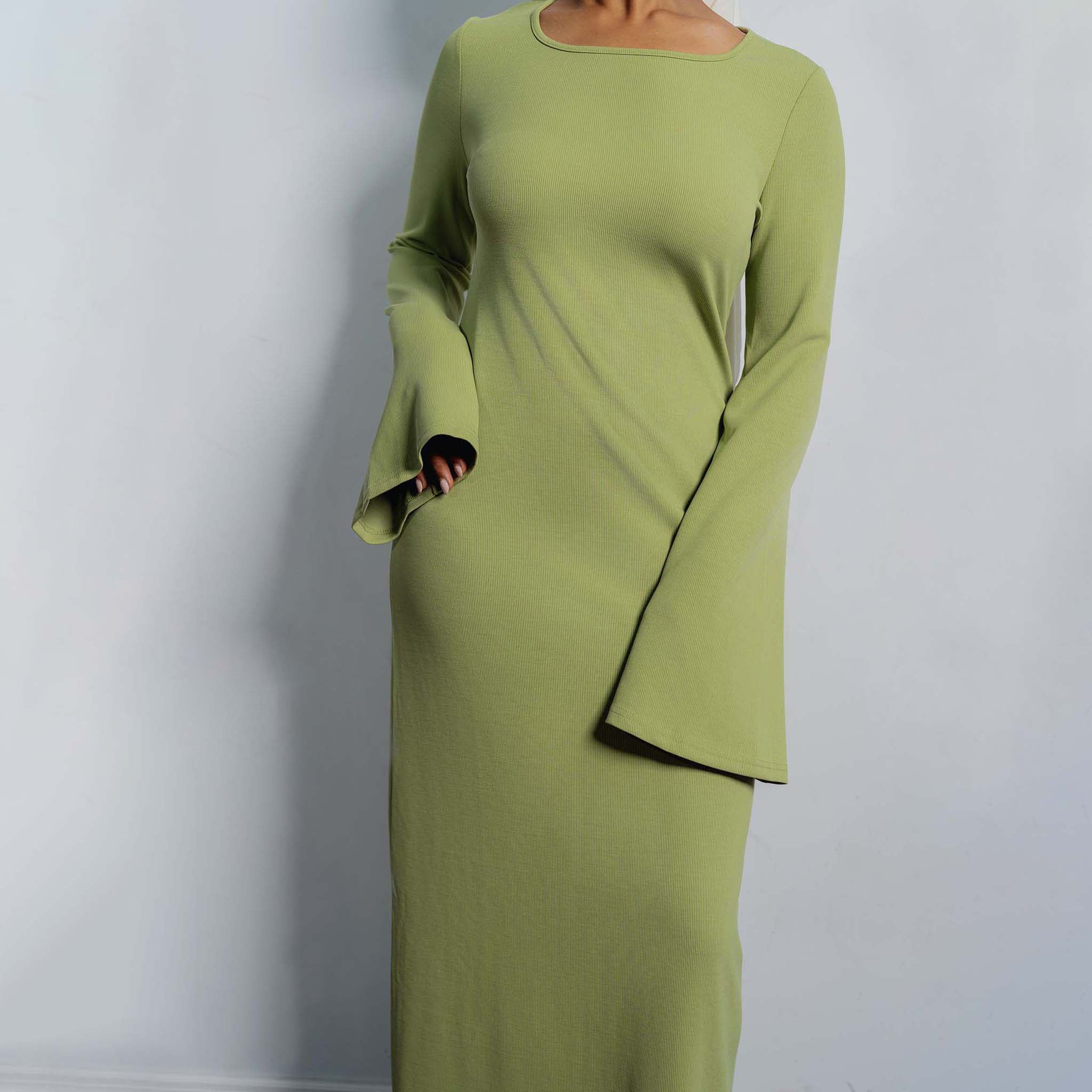 Wide Sleeve Maxi Knit Dress - Green