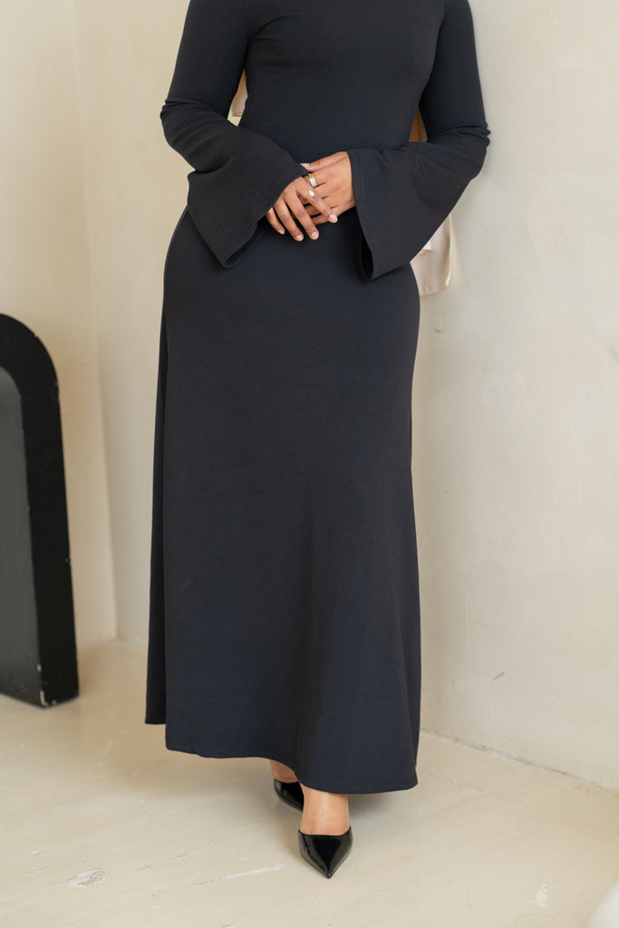 Wide Sleeve Maxi Knit Dress - Black