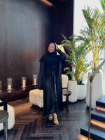 Load image into Gallery viewer, Black Knot Skirt Open Abaya Set
