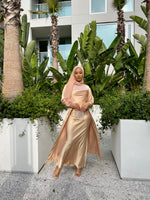 Load image into Gallery viewer, Gold Feather Open Abaya Set
